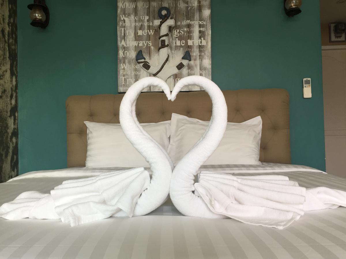 Boutique Summer House Jomtien Beach Exterior foto