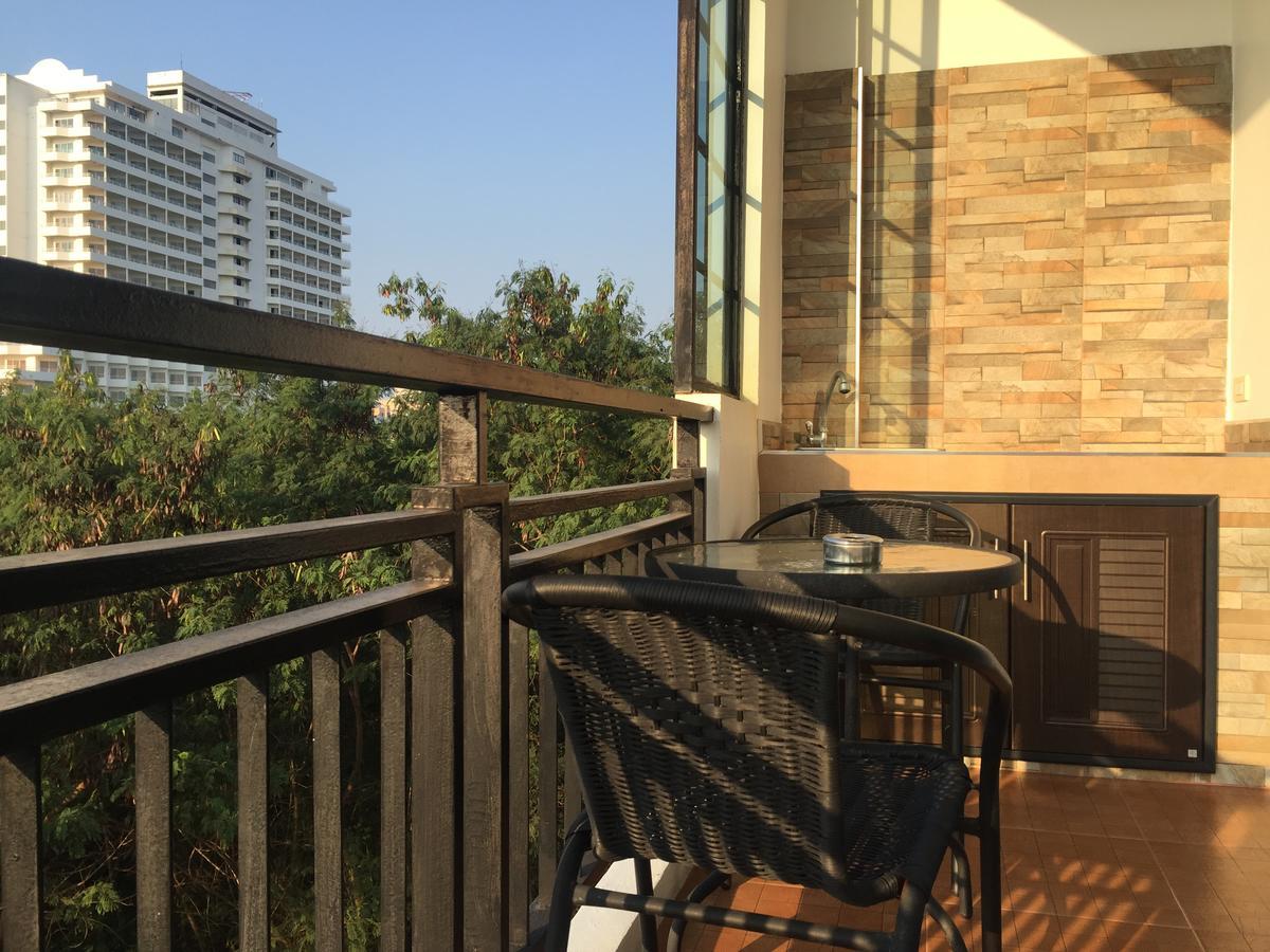 Boutique Summer House Jomtien Beach Exterior foto